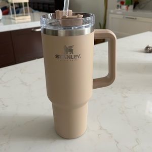 Stanley Tumblr Water bottle